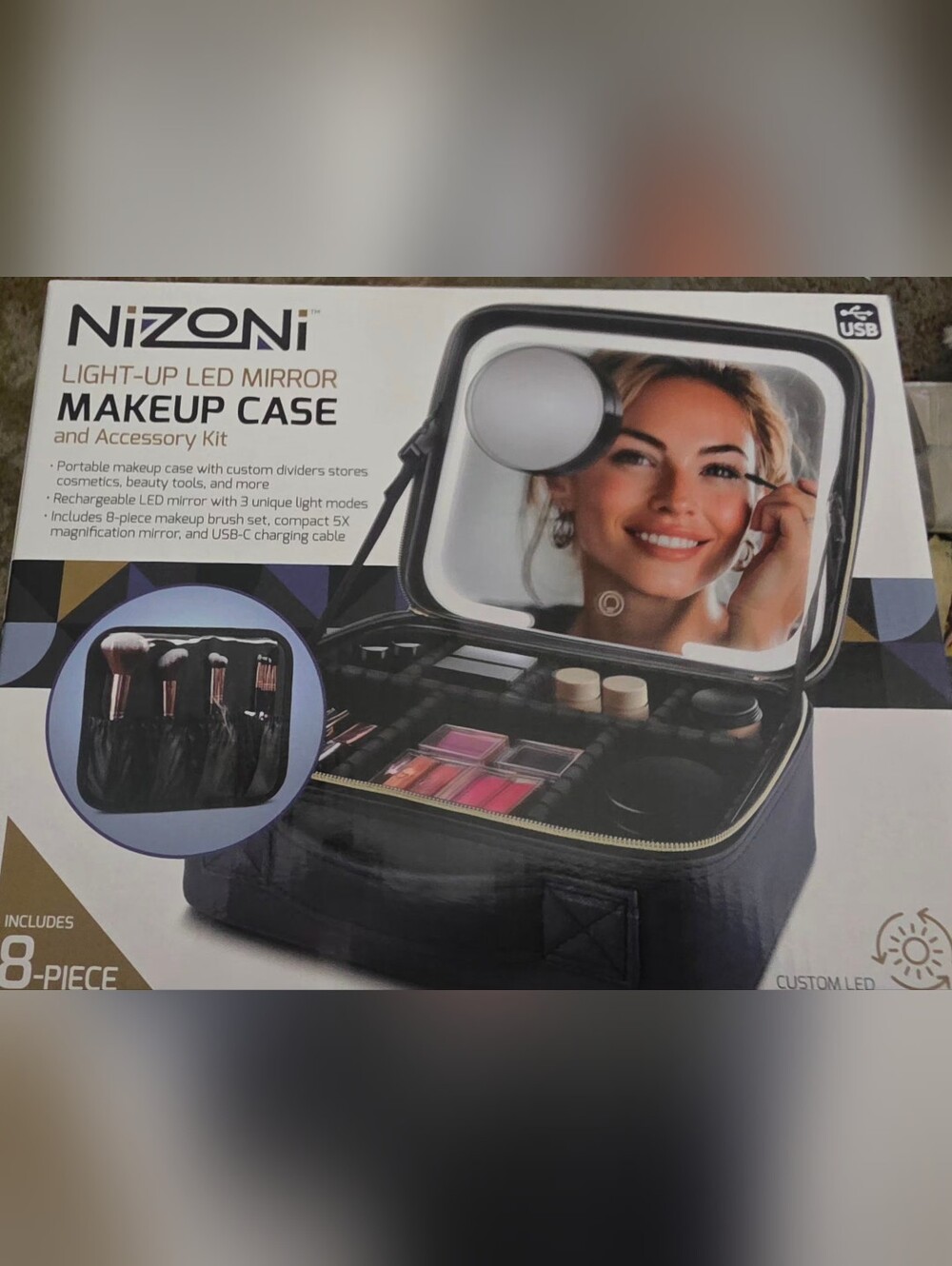 Light-Up LED Makeup Case in Black